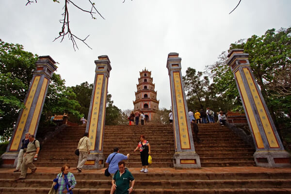 Thien Mu Pagoda, Trips in Vietnam