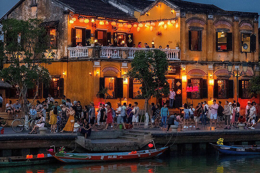 Hoi An Nightlife Guide, Vietnam Vacation Package 