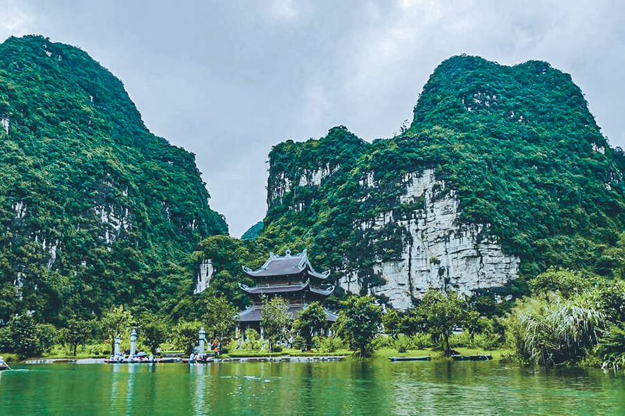 ninh binh travel map, Vietnam Tour Packages 