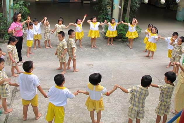 Vietnam Traditional Folk Games - Have You Tried It? - Go Vietnam ...