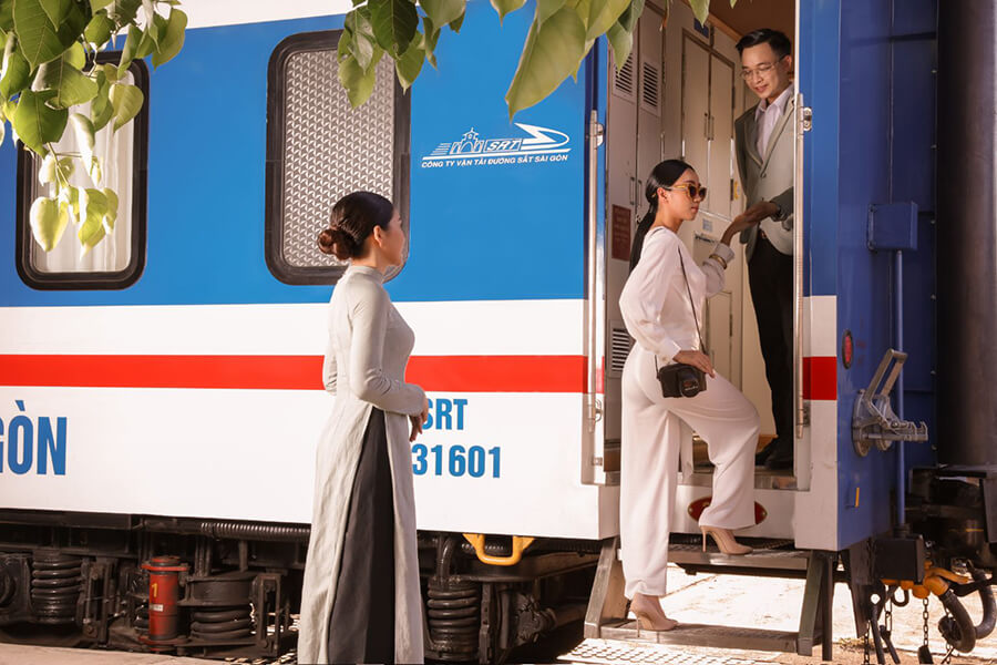Trains, Vietnam Travel Packages