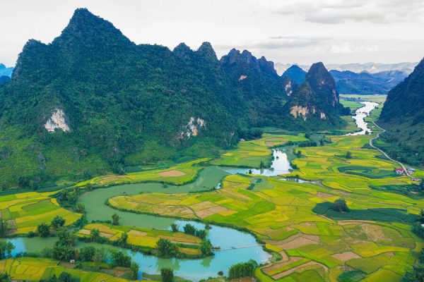 Hanoi - Ba Be - Cao Bang - Ban Gioc Tour - 3 Days