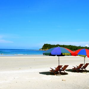 Bai Chay Beach, Vietnam local tour packages