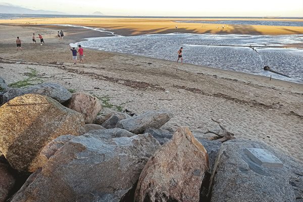 Cua Dai Beach, Vietnam family tour