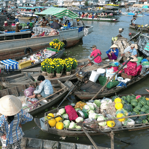 Cai Be Floating Market - Vietnam classic tour