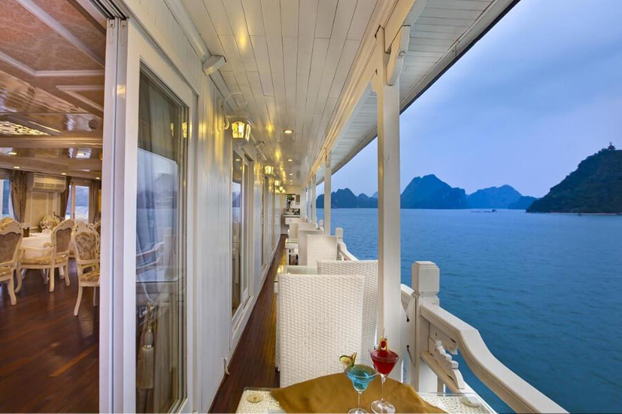 Halong Bay Signature Cruise, Vietnam tours