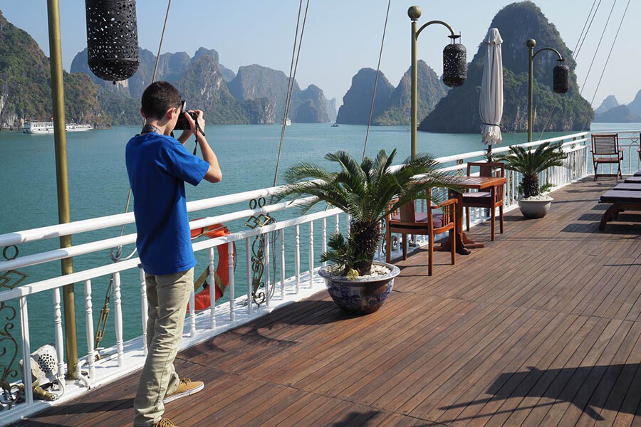 Halong Cruise trips, Vietnam Family Tour