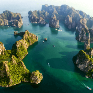 Ha Long Bay, Vietnam family tour