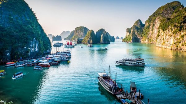 Amazing Ha Long Bay, Vietnam Trips