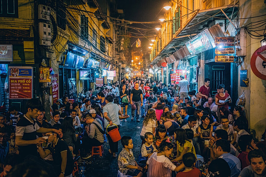 Hanoi Old Quarter, Vietnam 17 day tour