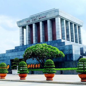 Ho Chi Minh Mausoleum, tour in Vietnam
