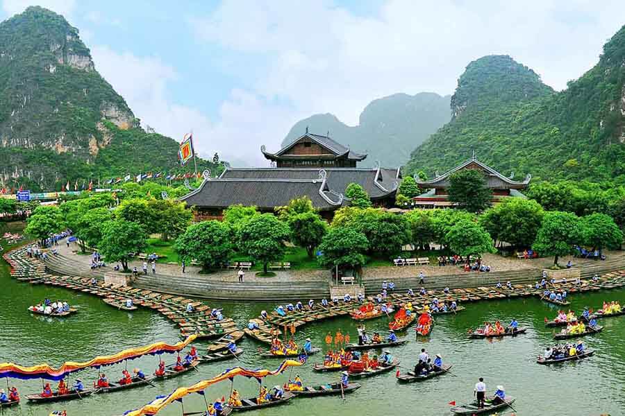 Hoa Lu Temple, Vietnam Adventure Tours