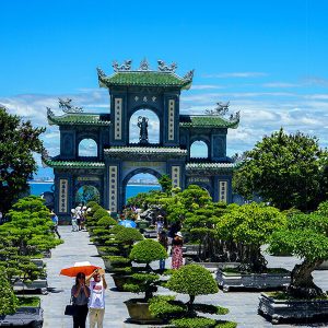 Linh Ung Pagoda, Vietnam trips