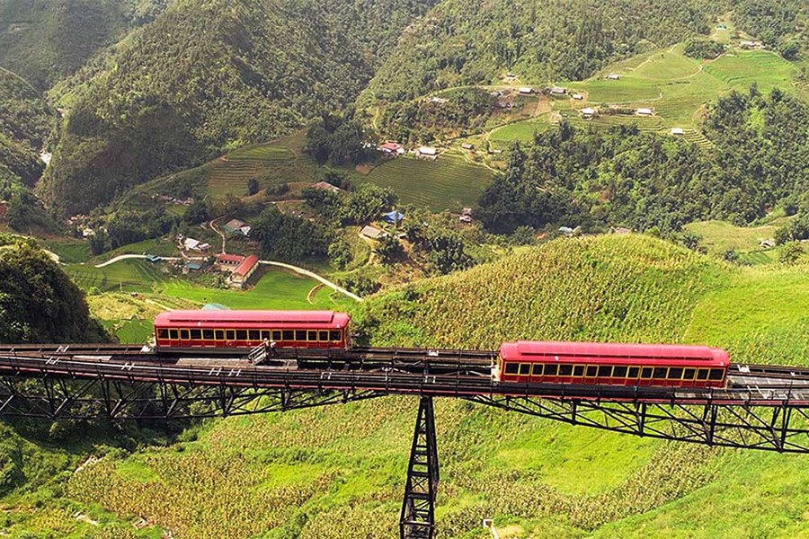 Muong Hoa Train, Vietnam tour packages