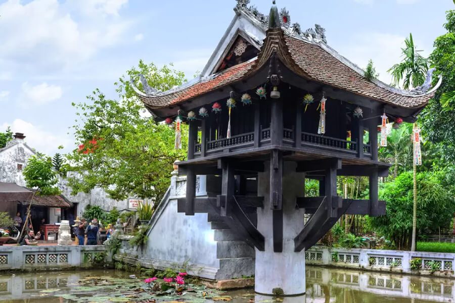 One Pillar Pagoda - Vietnam Adventure Tour
