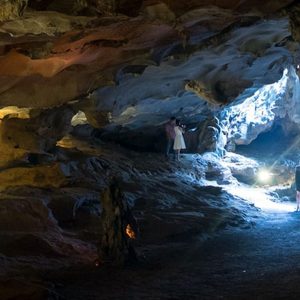 Thien Canh Son cave and islets, Vietnam trips