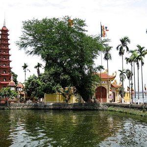 Tran Quoc Pagoda, Vietnam Classic Tour