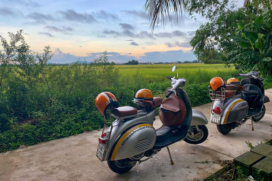 Vespa tour in Ho Chi Minh, Vietnam local tour package