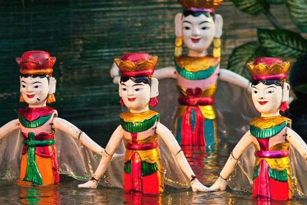 Vietnam-Hanoi-Sightseeing-Water-Puppetry-Behind-the-Scenes