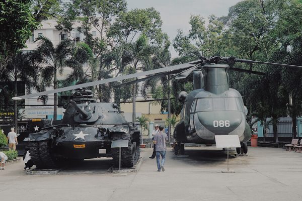 War remnants museum in Sai Gon, tours to Vietnam Cambodia