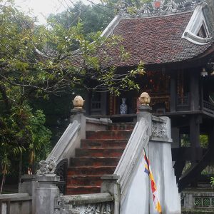 One Pillar Pagoda, Family Tour in Vietnam