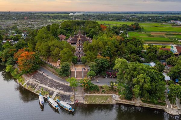 Thien Mu Pagoda, Vietnam tour package