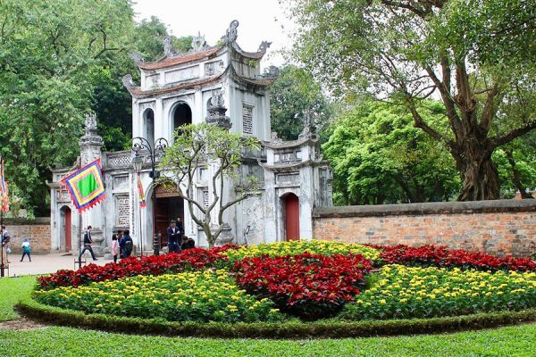 Temple of literature, Hanoi tours