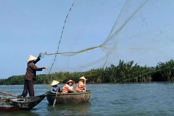 cash fishing net - Vietnam tour package