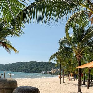 khem beach - Vietnam 17 day itinerary