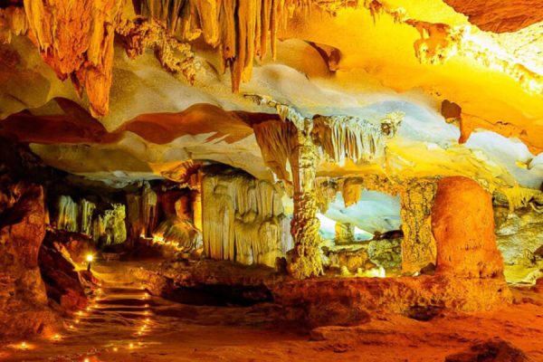 Thien Canh Son cave, Beach holiday in Vietnam