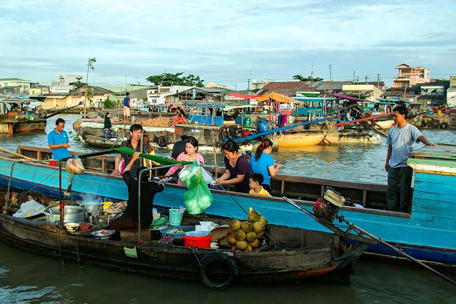 Cua Dai river, Vietnam local tour