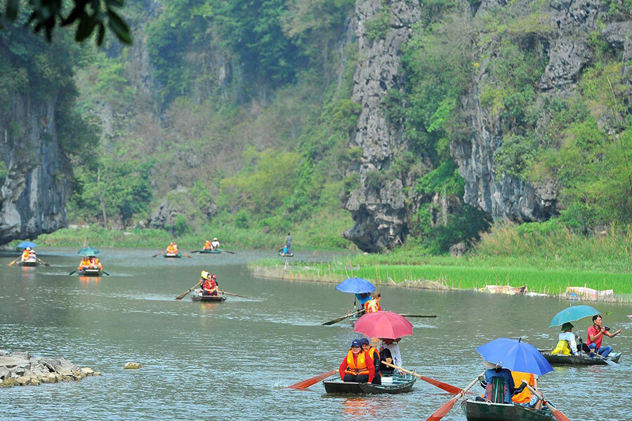 Trang An, Vietnam Tours