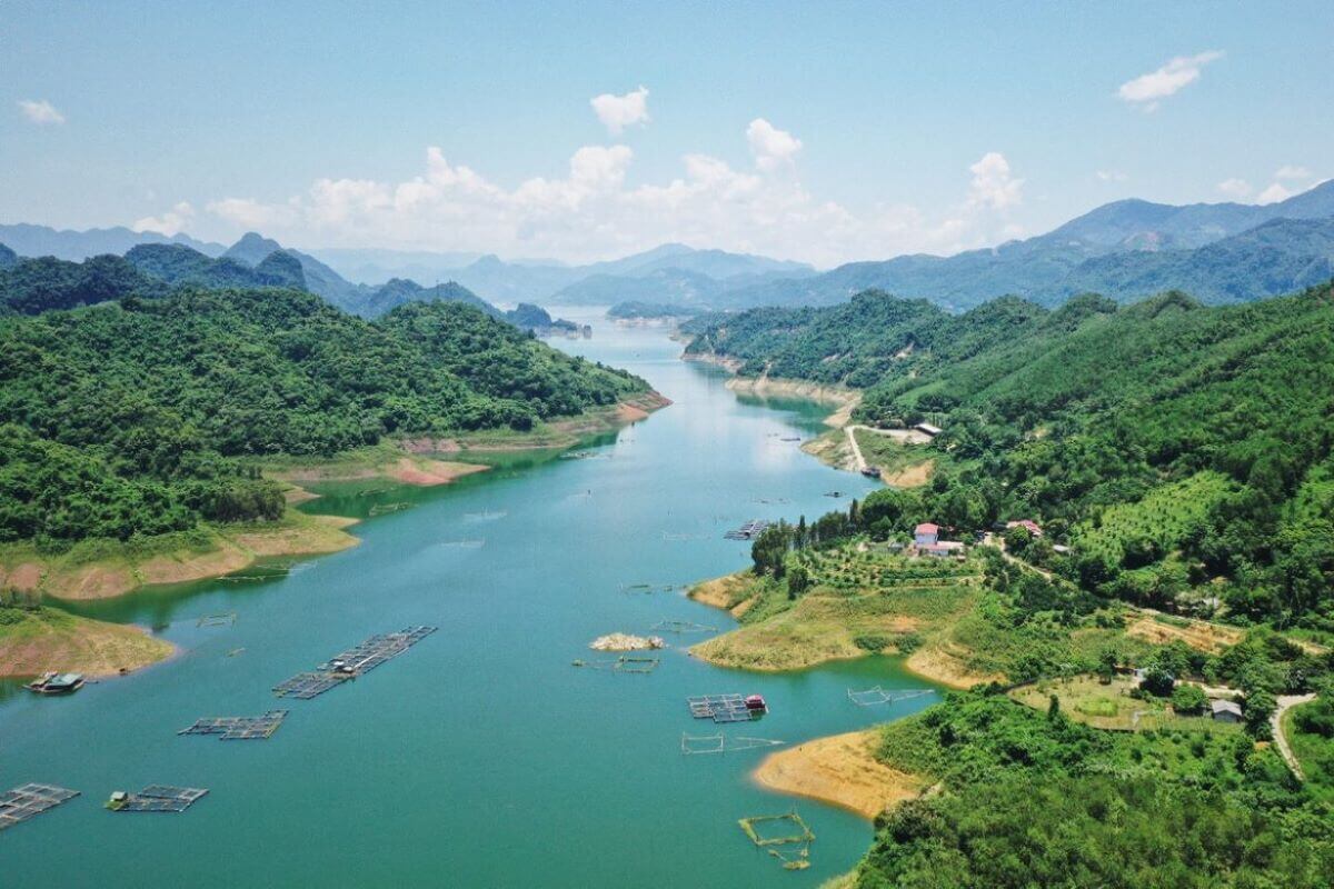 Ba Khan Village - Mai Chau