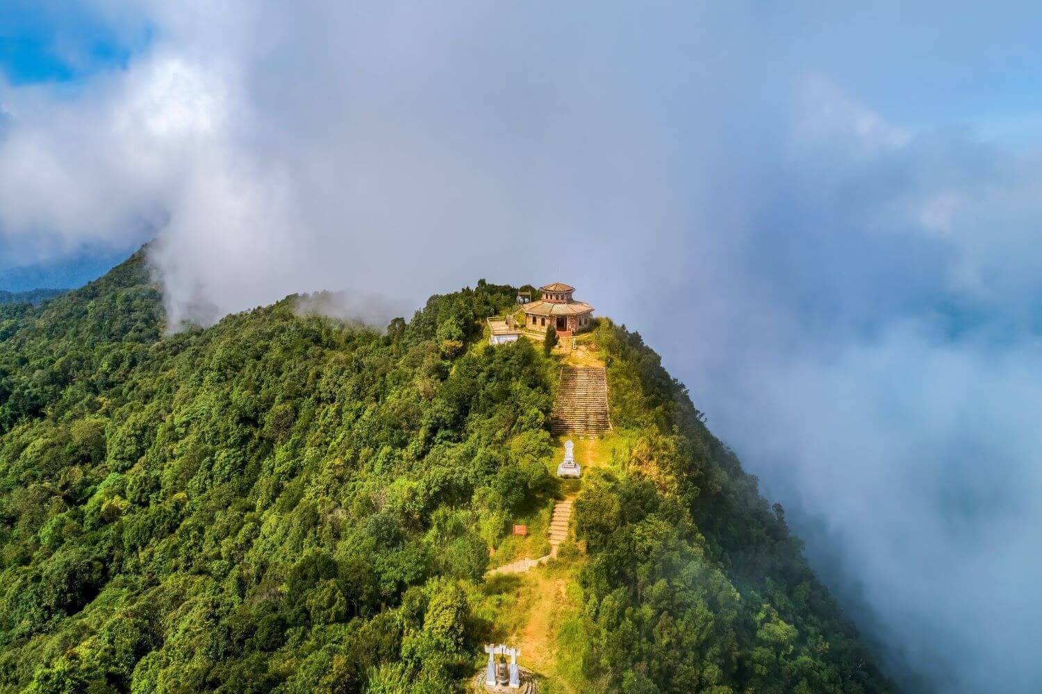 Bach Ma National Park - Hue