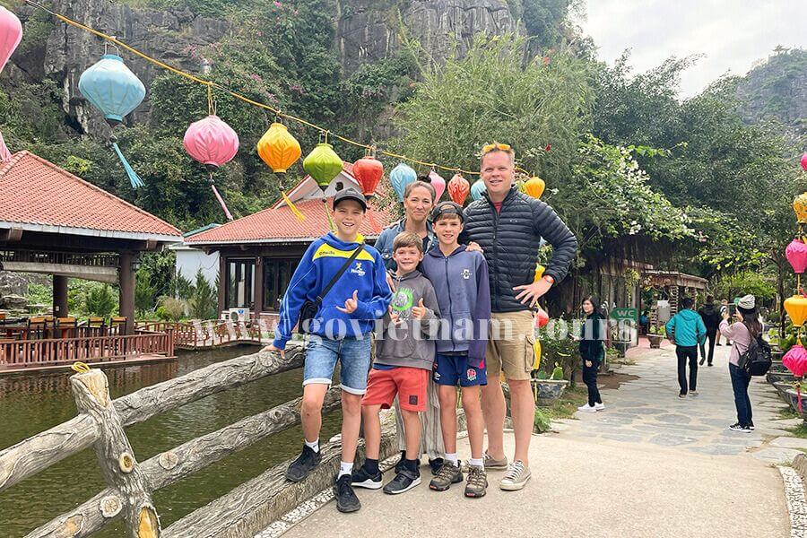 Visitors in Ninh Binh - Vietnam Local Tour