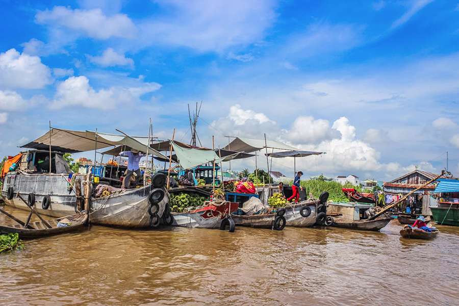 Cai Be Floating Market - Vietnam family vacation