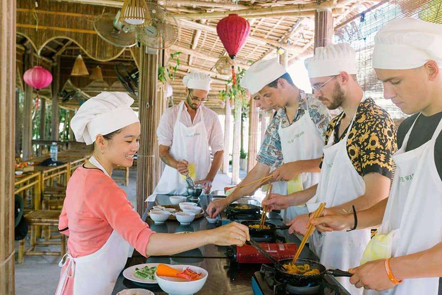 Cooking class in Vietnam - Vietnam tour package