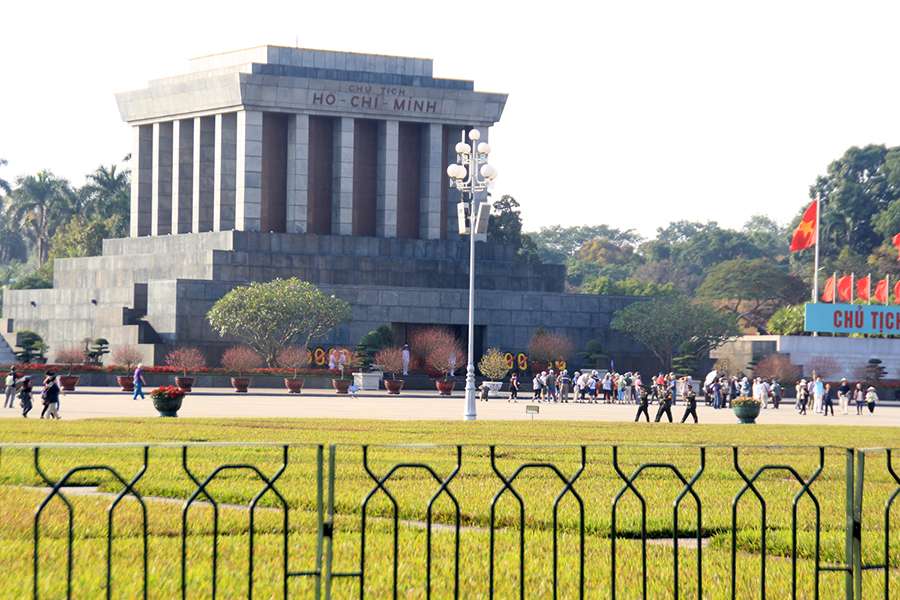 President Ho Chi Minh’s Mausoleum - Vietnam tour package