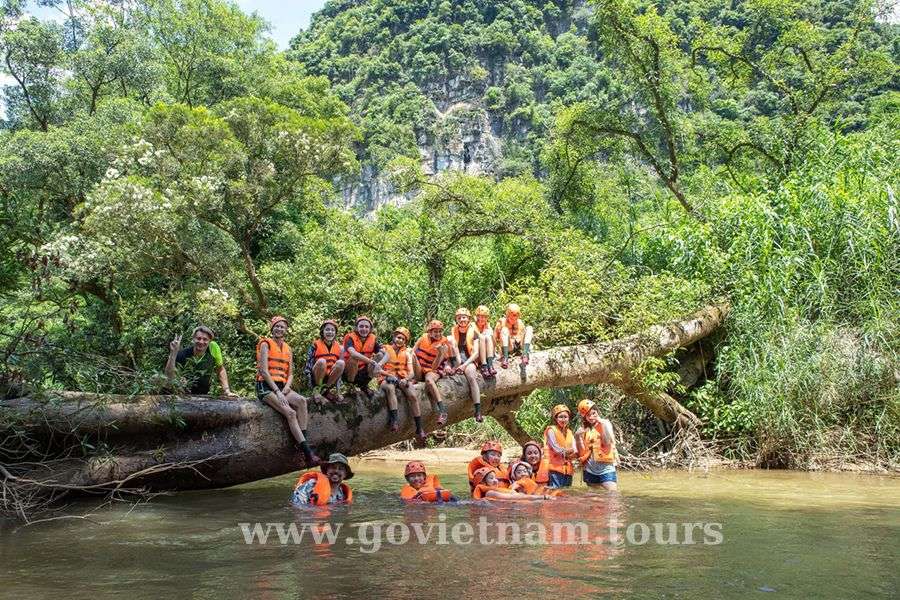 Authentic Feeling in Vietnam tour packages