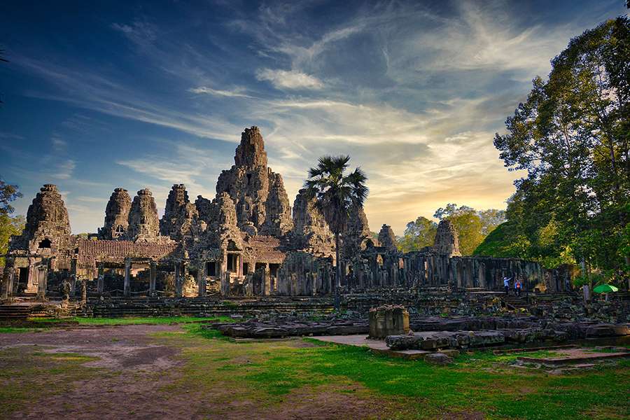 Bayon Temple - Cambodia Vietnam tour package
