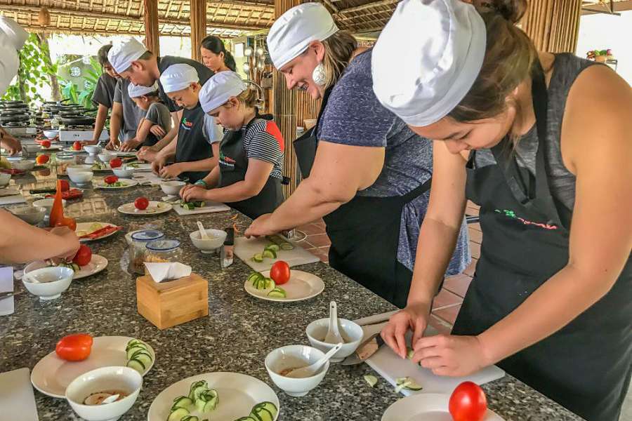 Hoi An cooking class - Cambodia Vietnam tour