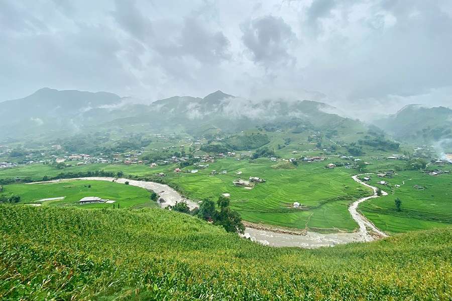 Muong Hoa valley - Cambodia Vietnam tour