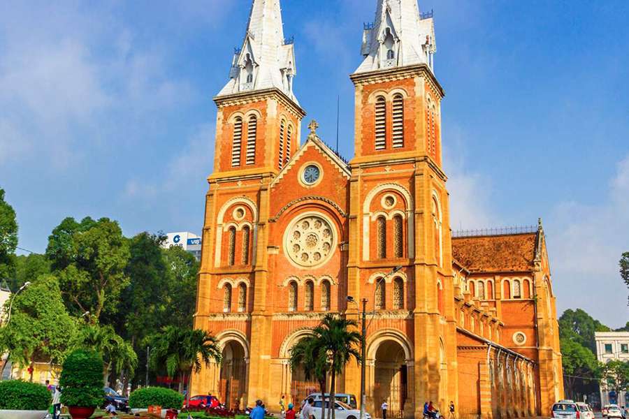 Notre Dame Cathedral Saigon - Cambodia Vietnam tour