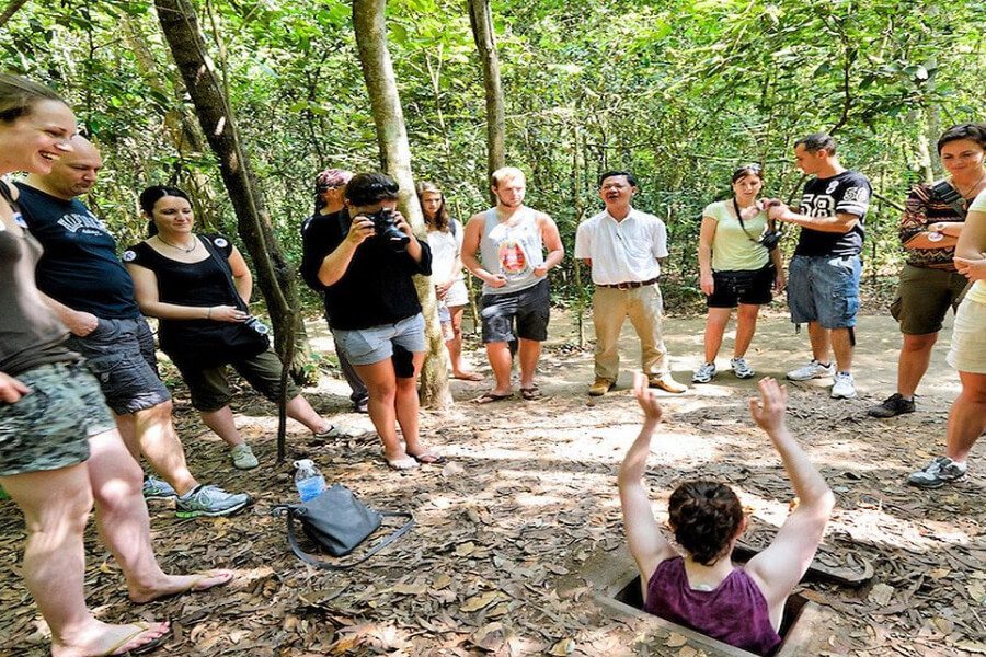 Cu-Chi-tunnels-Vietnam tour package