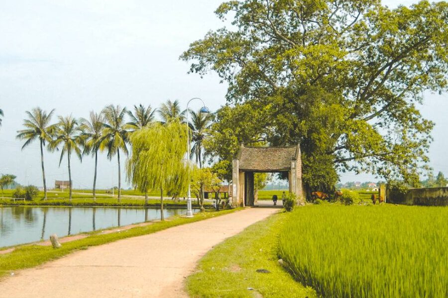 Duong Lam ancient village - Vietnam tour packages