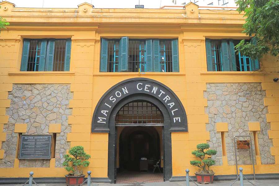 Hoa Lo Prison-Vietnam tour package