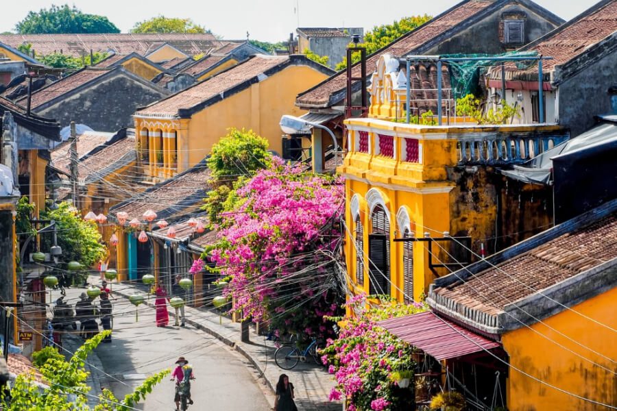 Hoi An town-Vietnam tour package
