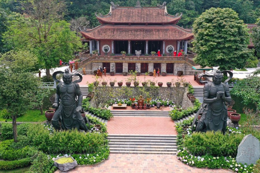 Dia Tang Phi Lai Pagoda - Vietnam Classic Tours