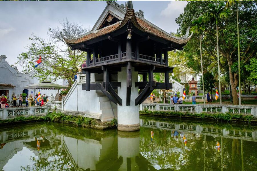 One Pillar pagoda - Vietnam classic tours