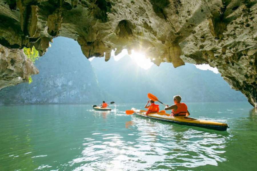 Dark and Bright cave - Vietnam adventure tours